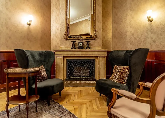 Hotel H15 Francuski Old Town - Destigo 5*