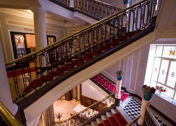 Hotel H15 Francuski Old Town - Destigo