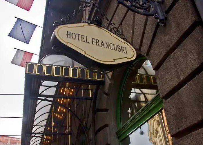 H15 Francuski Old Town - Destigo Krakau