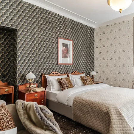 Hotel H15 Francuski Old Town - Destigo