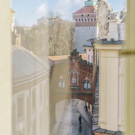 מלון H15 Francuski Old Town - Destigo 5*