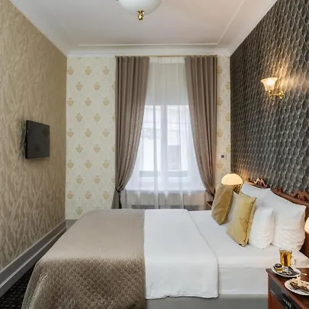 H15 Francuski Old Town - Destigo Krakow