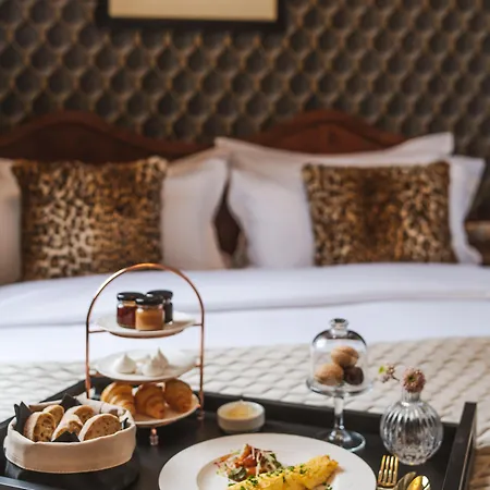 H15 Francuski Old Town - Destigo