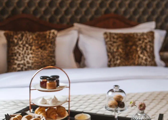 H15 Francuski Old Town - Destigo