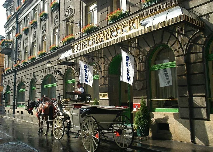 H15 Francuski Old Town - Destigo فندق