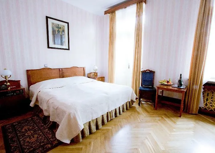 H15 Francuski Old Town - Destigo 5* كراكوفيا