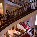 Hotell H15 Francuski Old Town - Destigo