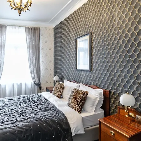 H15 Francuski Old Town - Destigo Hotell Kraków