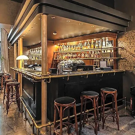 H15 Francuski Old Town - Destigo Hotell Kraków