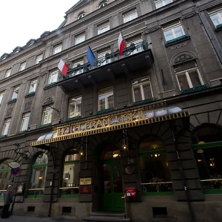 H15 Francuski Old Town - Destigo Hotel