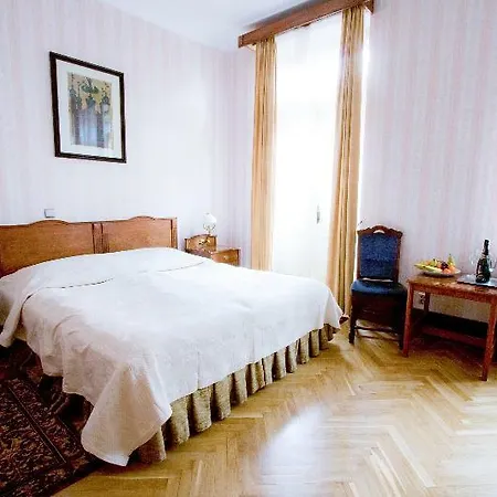 H15 Francuski Old Town - Destigo 5* Krakau
