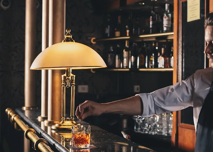 H15 Francuski Old Town - Destigo Hotel