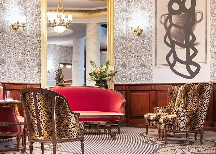 H15 Francuski Old Town - Destigo מלון 5*