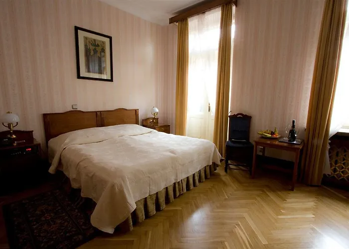 H15 Francuski Old Town - Destigo 5* קרקוב