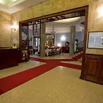 Szálloda H15 Francuski Old Town - Destigo 5*